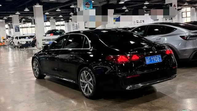 Mercedes-Benz E-Class 2025 Model E 300 L Fashion Model sedan – фото 4