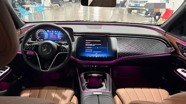 Mercedes-Benz E-Class 2025 Model E 300 L Fashion Model sedan – фото 7