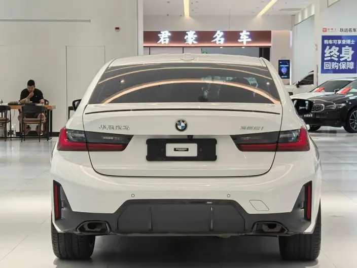 BMW 3 Series 2023 Model 325i M Sports Night Set – фото 5