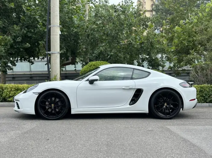Porsche 718 2023 Model Cayman Style Edition 2.0T