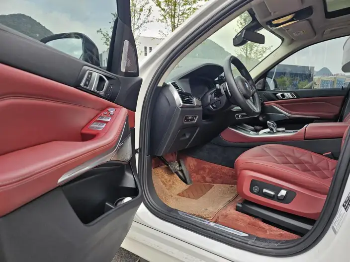 BMW X5 2022 Model Facelift xDrive 30Li Exclusive Model M Sports Set – фото 10