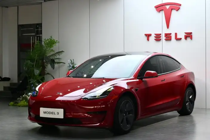 Model 3 2022 Model Rear-wheel drive version – фото 1