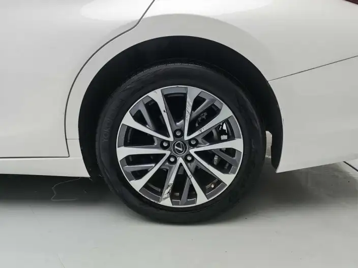Lexus ES 2022 Model 200 Superior Edition – фото 9