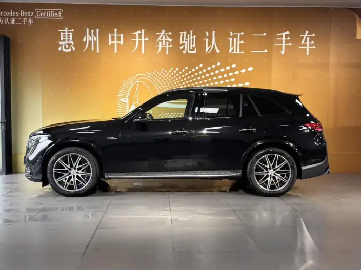 Mercedes-Benz GLC AMG 2025 Model AMG GLC 43 4MATIC – фото 3
