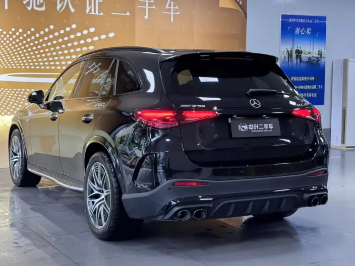 Mercedes-Benz GLC AMG 2025 Model AMG GLC 43 4MATIC – фото 4