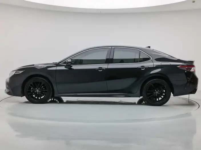 Toyota Camry 2022 Model 2.0S Knight Edition – фото 4