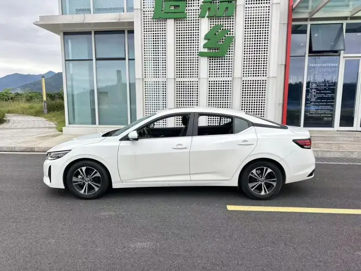 Nissan Sylphy 2023 Model 1.6L CVT Yuexiang Edition