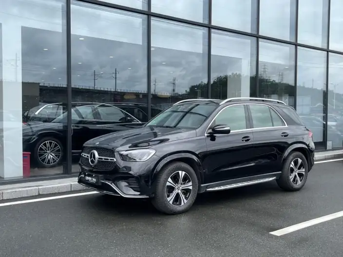 Mercedes-Benz GLE Imported 2024 Model GLE 350 4MATIC Dynamic Model – фото 1
