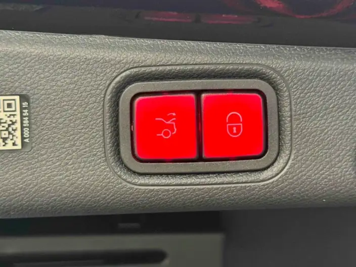 Mercedes-Benz E-Class 2023 Model E 300 L Fashion Model sedan – фото 7