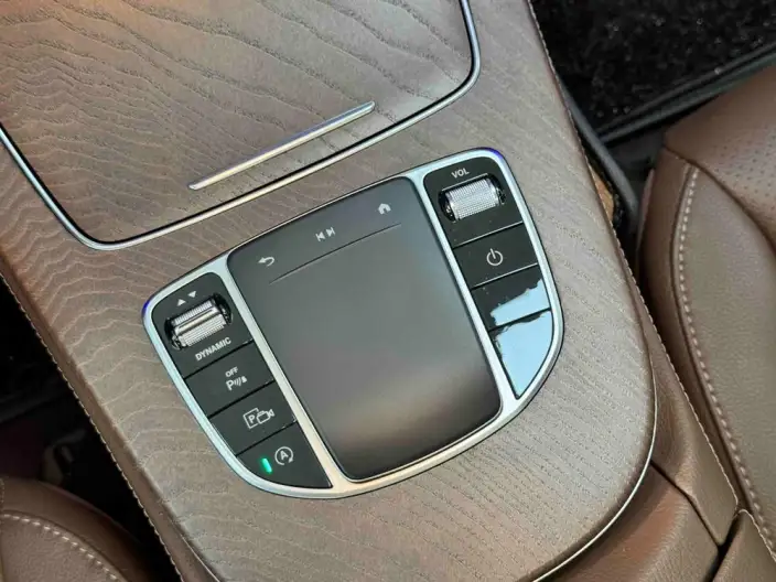 Mercedes-Benz E-Class 2023 Model E 300 L Fashion Model sedan – фото 10
