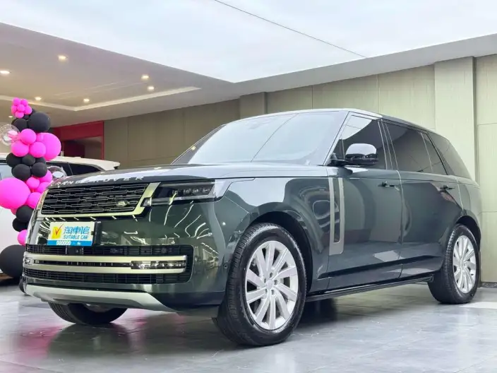 Range Rover 2023 Model 3.0 L6 400PS Shengshi VII seat Extended Edition