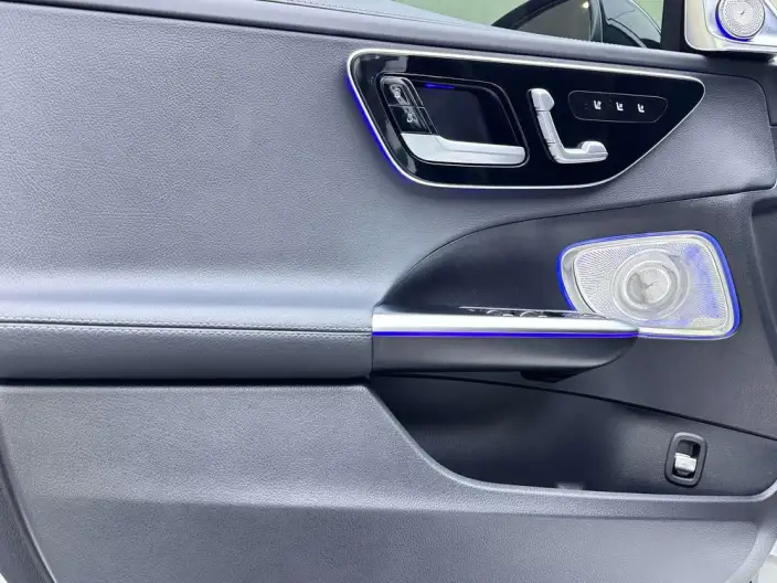 Mercedes-Benz C-Class 2025 Model Facelift C 260 L Sports Edition – фото 8