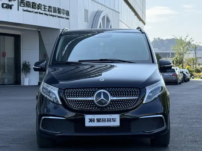 Mercedes-Benz V-Class 2021 Model V 260 Premium Edition