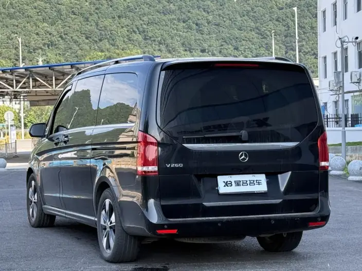 Mercedes-Benz V-Class 2021 Model V 260 Premium Edition