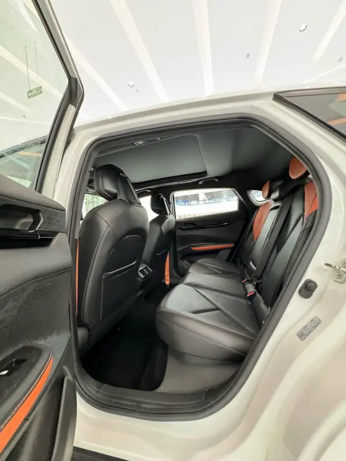 Changan UNI-V 2023 Model 1.5T Noble Model – фото 8
