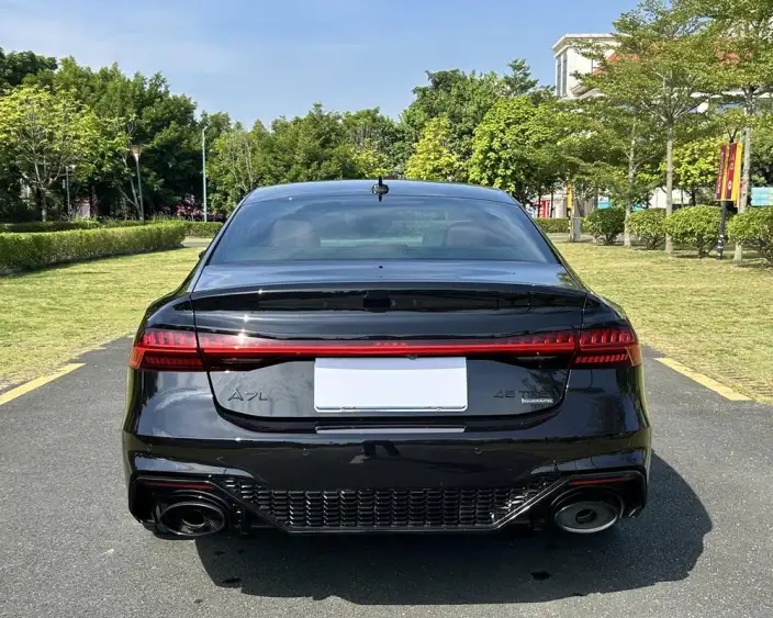 Audi A7 L 2022 Model 45 TFSI quattro S-line Black Samurai Edition – фото 5