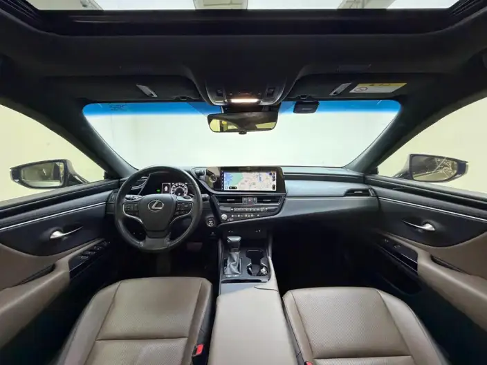 Lexus ES 2022 Model 300h Superior Edition – фото 10