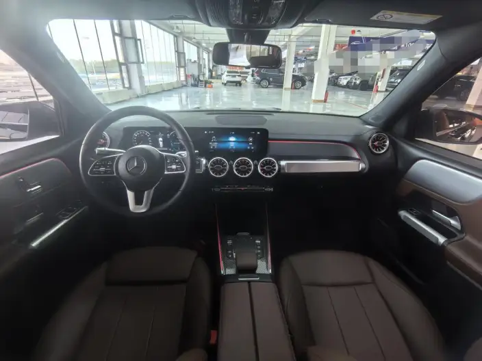 Mercedes-Benz GLB 2022 Model Facelift GLB 200 Dynamic Model – фото 8