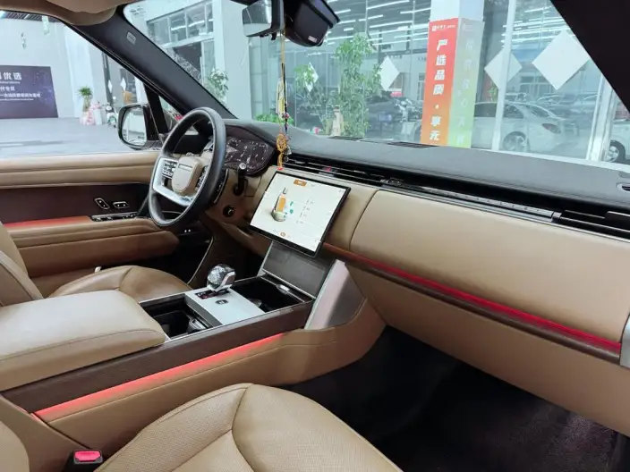Range Rover 2024 Model 3.0 L6 400PS Shengshi Extended Edition 7 seat – фото 8