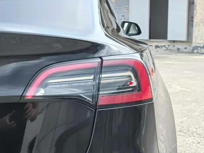 Model 3 2022 Model Rear-wheel drive version – фото 9