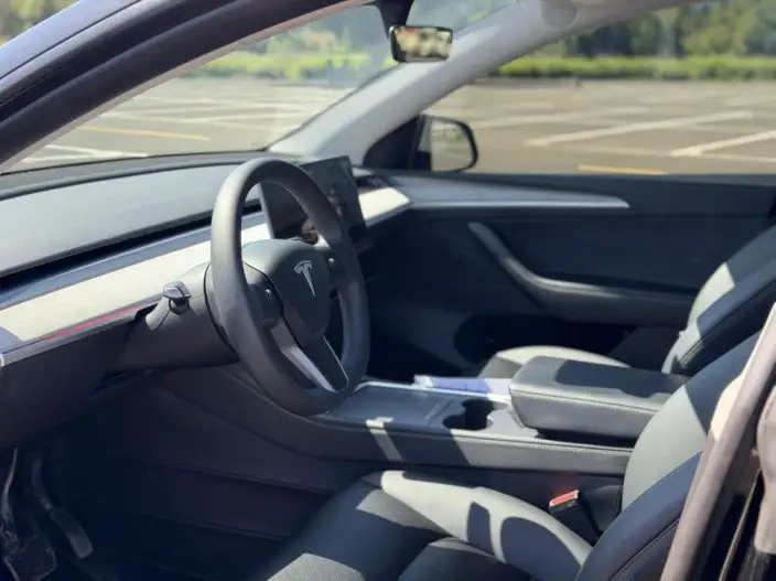 Model Y 2023 Model Rear-wheel drive version – фото 8