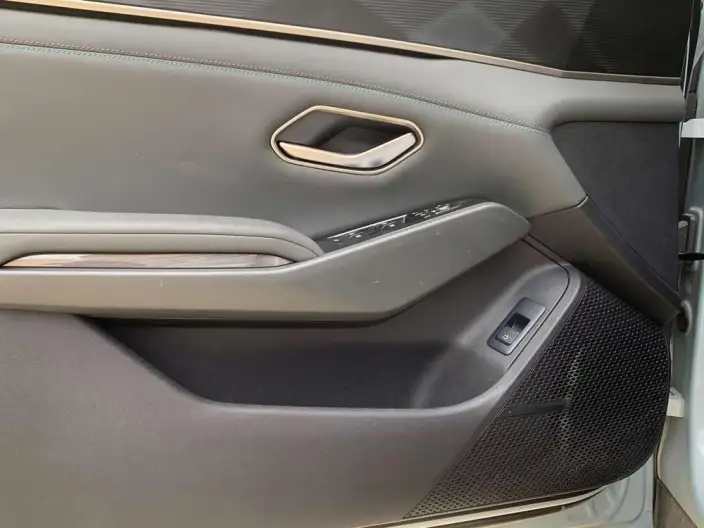 QinL DM 2025 Model Smart Driving Edition DM-i 80KM Leading Model – фото 7