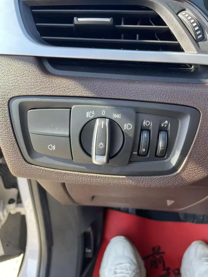 BMW X1 2022 Model sDrive20Li Fashion Model – фото 7