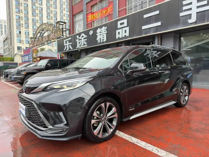 Granvia 2023 Model Intelligent Hybrid 2.5L Noble PLUS – фото 1
