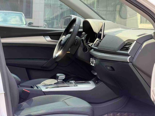 Audi Q5L 2020 40 TFSI Honor Style – фото 9