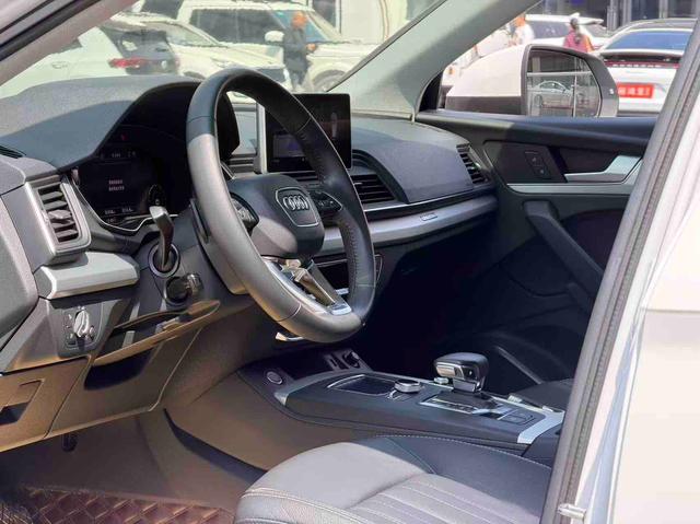 Audi Q5L 2020 40 TFSI Honor Style – фото 12