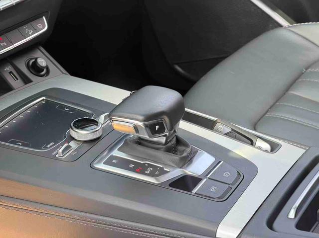 Audi Q5L 2020 40 TFSI Honor Style – фото 13