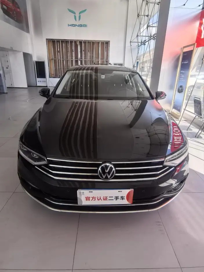 Volkswagen Magotan 2021 Model 330TSI DSG 30th Anniversary Memorial Edition – фото 2