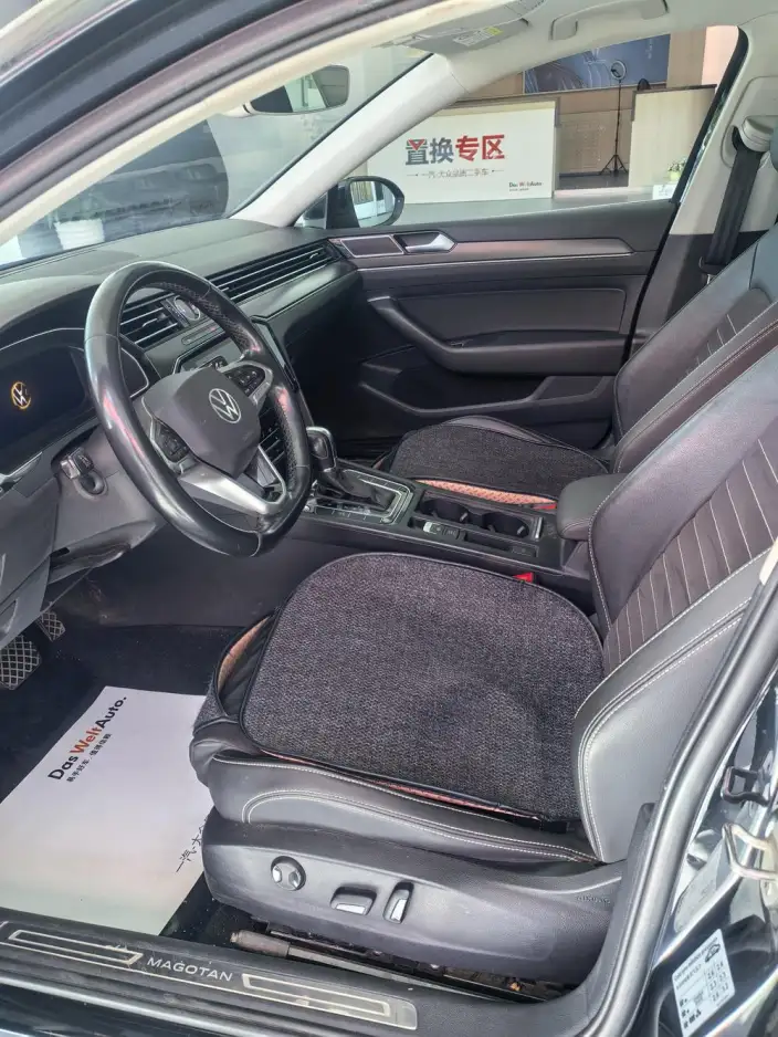 Volkswagen Magotan 2021 Model 330TSI DSG 30th Anniversary Memorial Edition – фото 9