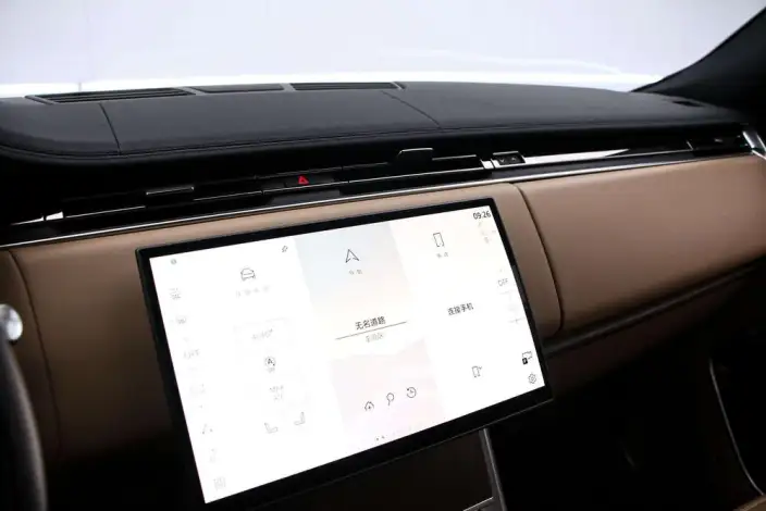 Range Rover 2025 Model 3.0 L6 400PS Shengshi Extended Edition 7 seat – фото 6