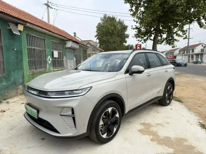 Haval Xiaolong MAX 2025 Model 1.5L Hi4 165 Plus Long Battery Life Pro Edition
