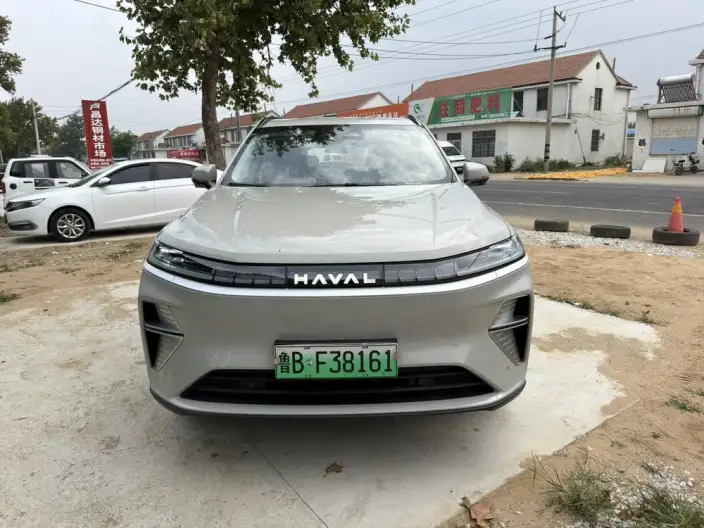 Haval Xiaolong MAX 2025 Model 1.5L Hi4 165 Plus Long Battery Life Pro Edition