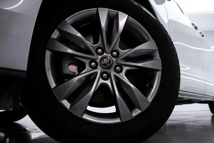 Toyota Sienna 2024 Model Hybrid 2.5L 4WD Premium Edition – фото 7