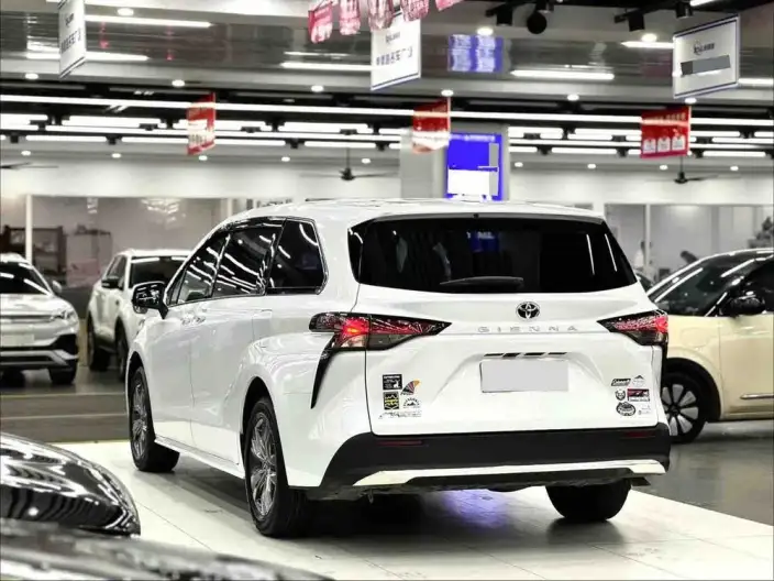 Toyota Sienna 2026 Model Hybrid 2.5L Comfort Edition – фото 5