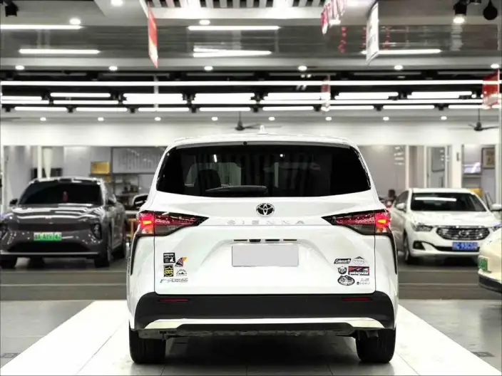 Toyota Sienna 2026 Model Hybrid 2.5L Comfort Edition – фото 6