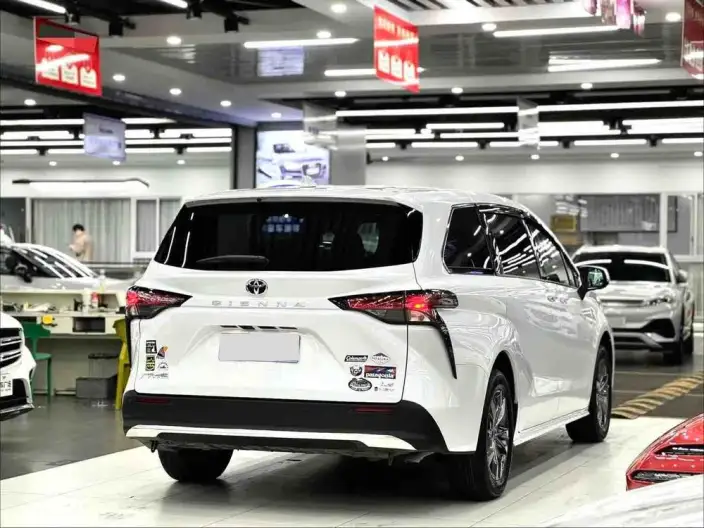 Toyota Sienna 2026 Model Hybrid 2.5L Comfort Edition – фото 7