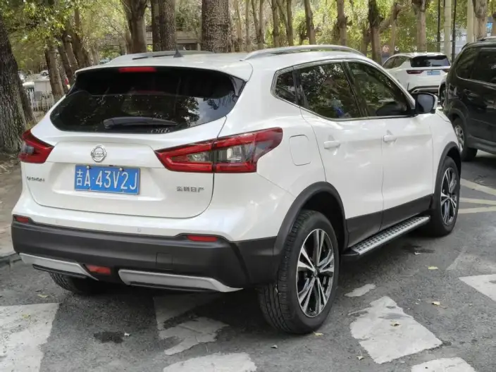 Nissan Qashqai 2022 Model 2.0L XV Prem. Deluxe Edition – фото 6