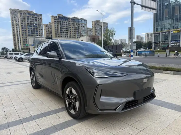 Geely Galaxy E5 2026 Model 610km Tiggo + Edition