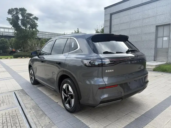 Geely Galaxy E5 2026 Model 610km Tiggo + Edition – фото 5