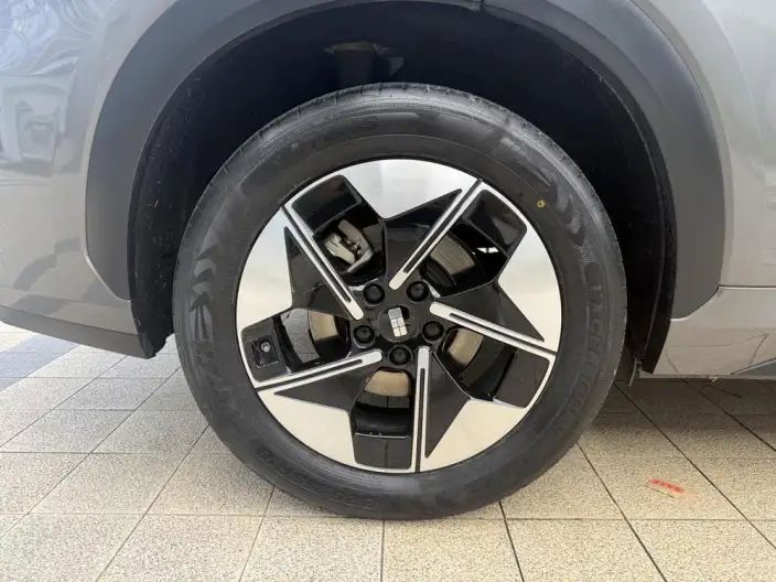 Geely Galaxy E5 2026 Model 610km Tiggo + Edition – фото 8