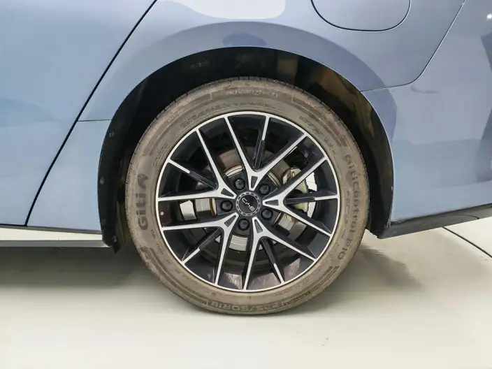 BYD Seal 07DM 2024 Model DM-i 125KM Luxury Model – фото 9