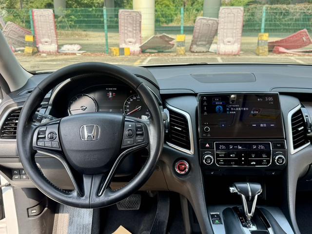 Honda Avancier 2017 модификация 240TURBO 2WD Exclusive Edition – фото 9