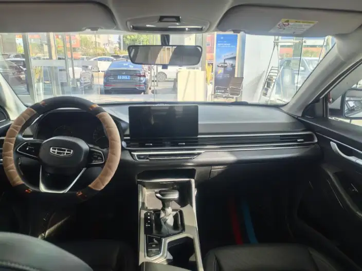 Geely Emgrand 2023 Model No. 4 Gen Champion Edition 1.5L CVT Luxury Model – фото 9