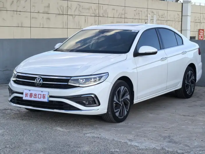 Volkswagen Bora 2023 Model 200TSI DSG Zhixing PRO Edition – фото 1