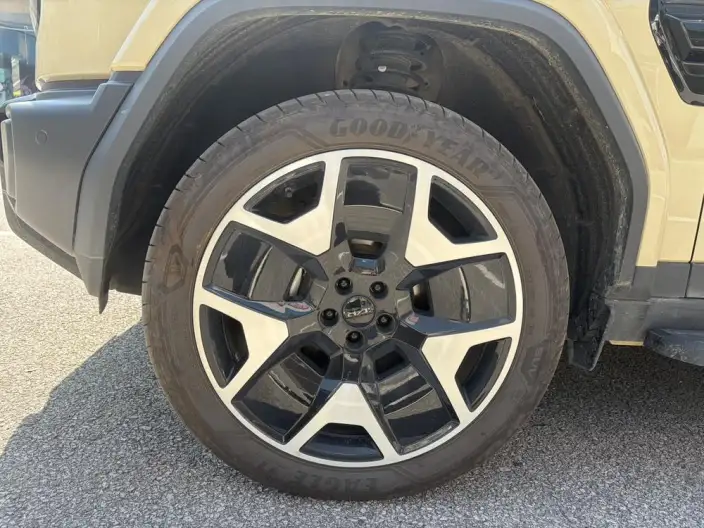 iCAR V27 2026 Model 200km 4WD Falcon700 – фото 9