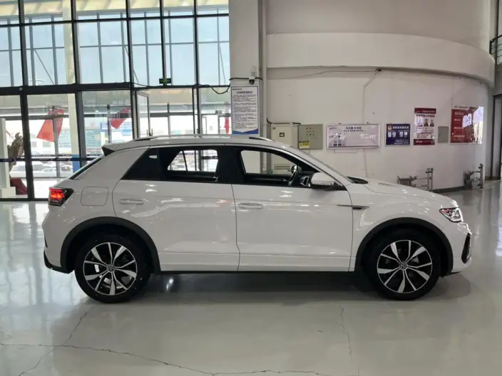 Volkswagen T-Roc 2024 Model 300TSI DSG Chenguang Edition – фото 8